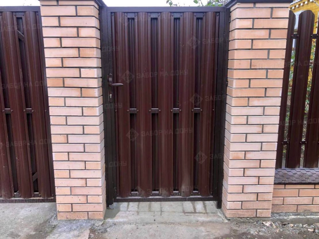 Калитка из евроштакетника  в Мытищах